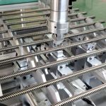 Automatic screw rod straightening machine